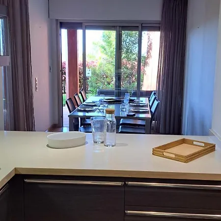 Casa Eleanora * بالم مار